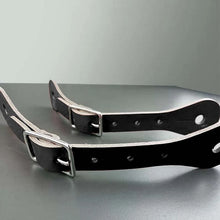 Load image into Gallery viewer, 1 Pair Western Horse Spurs Low-carbon Steel Horse Riding Spurs Equipment Hight Quality Equestrian Racing Decorative Accessories