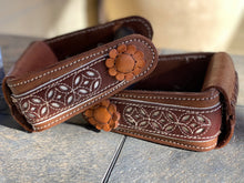 Load image into Gallery viewer, Mexican Stirrups / Charro / Charra Estribos